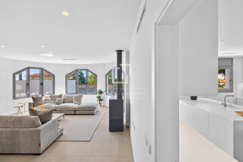 Villa zum Verkauf in El Masnou, Barcelona, Spanien 6 Schlafzimmer, 540 m2 Nr. 164875 - Foto 6