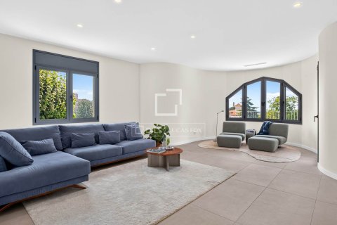 Villa zum Verkauf in El Masnou, Barcelona, Spanien 6 Schlafzimmer, 540 m2 Nr. 164875 - Foto 21