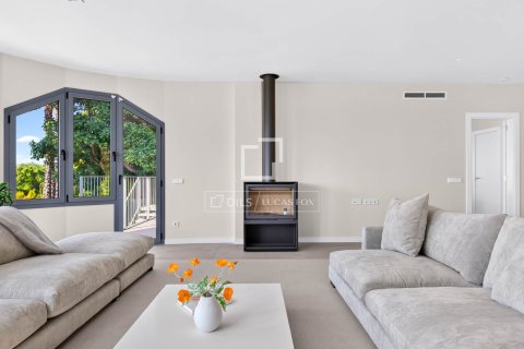Villa zum Verkauf in El Masnou, Barcelona, Spanien 6 Schlafzimmer, 540 m2 Nr. 164875 - Foto 8