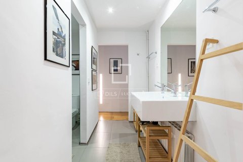 Apartment for sale in Barcelona, Spain 2 bedrooms, 120 sq.m. No. 164877 - photo 20