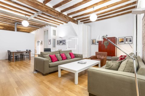 Apartment in Barcelona, Spain 2 bedrooms, 120 sq.m. No. 164877