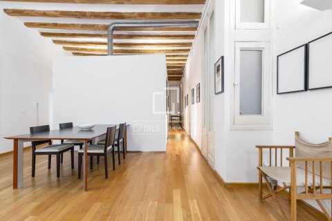 Apartment for sale in Barcelona, Spain 2 bedrooms, 120 sq.m. No. 164877 - photo 12