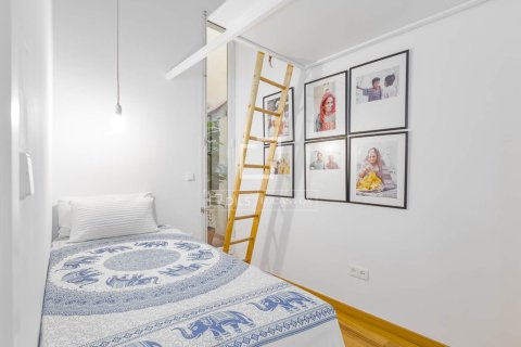 Apartment for sale in Barcelona, Spain 2 bedrooms, 120 sq.m. No. 164877 - photo 6