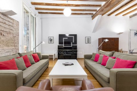 Apartment for sale in Barcelona, Spain 2 bedrooms, 120 sq.m. No. 164877 - photo 7