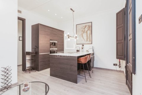 Apartment for sale in Barcelona, Spain 1 bedroom, 45 sq.m. No. 164878 - photo 21