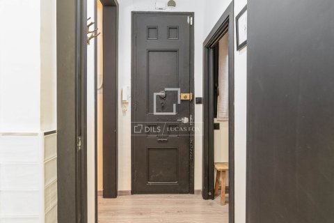 Apartment for sale in Barcelona, Spain 1 bedroom, 45 sq.m. No. 164878 - photo 27