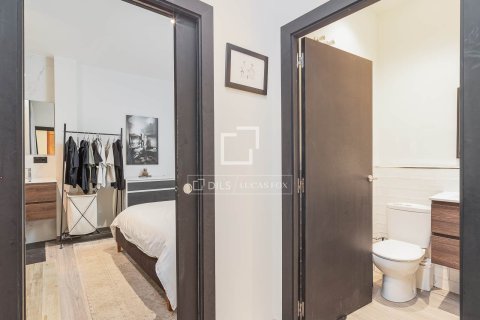 Apartment for sale in Barcelona, Spain 1 bedroom, 45 sq.m. No. 164878 - photo 6