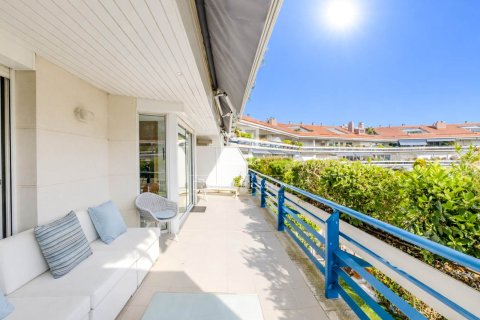 Продажа квартиры в Ситжес, Барселона, Испания 3 спальни, 163м2 №164876 - фото 3