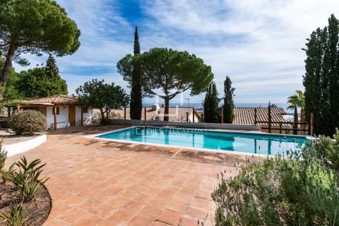 Villa for sale in Premia De Dalt, Barcelona, Spain 8 bedrooms, 578 sq.m. No. 164879 - photo 8