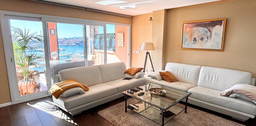 Apartment in Port Adriano, Mallorca, Spain 2 bedrooms, 105 sq.m. No. 164873
