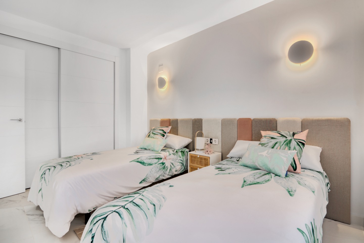 Apartment à Punta Prima, Alicante, Espagne 2 chambres,  No. 99839