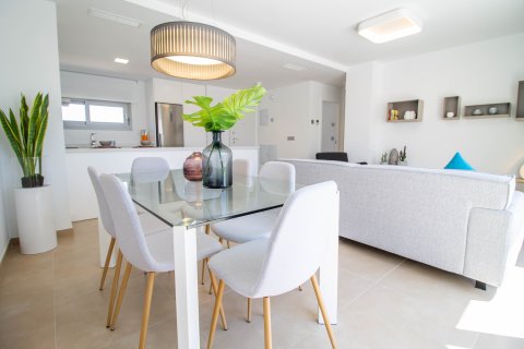 Bungalow à vendre à Vistabella, Alicante, Espagne, 2 chambres, 81 m2 No. 188595 - photo 25