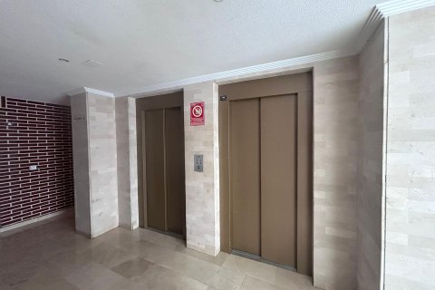 Продажа квартиры в Вильяхойоса, Аликанте, Испания 1 спальня, 66м2 №149712 - фото 20