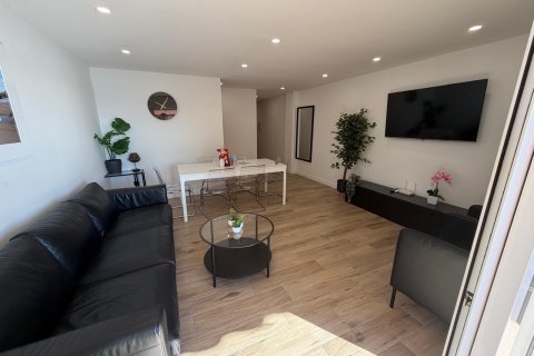 Продажа квартиры в Торревьеха, Аликанте, Испания 2 спальни, 94м2 №149710 - фото 17