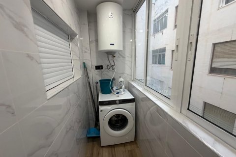 Продажа квартиры в Торревьеха, Аликанте, Испания 2 спальни, 94м2 №149710 - фото 21