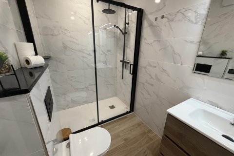 Продажа квартиры в Торревьеха, Аликанте, Испания 2 спальни, 94м2 №149710 - фото 27