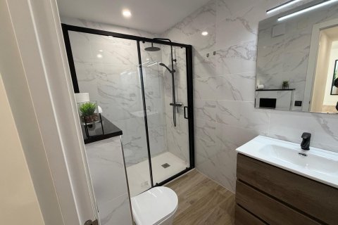 Продажа квартиры в Торревьеха, Аликанте, Испания 2 спальни, 94м2 №149710 - фото 26