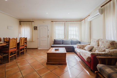 Bungalowi myytävänä La Mata, Alicante, Espanja, 2 makuuhuonetta, 75 m2 No. 149711 - kuva 16