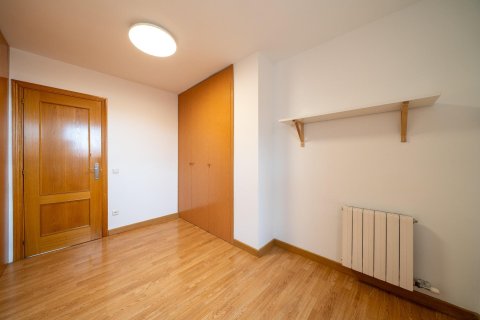 Аренда квартиры в Мадрид, Испания 3 спальни, 120м2 №149713 - фото 23