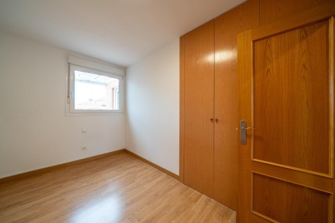 Аренда квартиры в Мадрид, Испания 3 спальни, 120м2 №149713 - фото 22