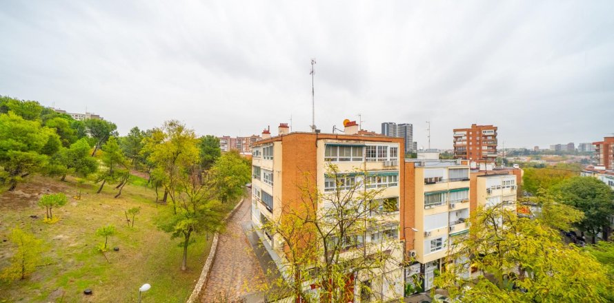 Wohnung in Madrid, Spanien 3 Schlafzimmer, 73 m2 Nr. 149708