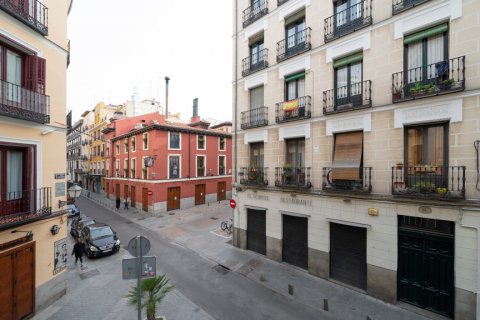 Dzīvoklis pārdošanā Madrid, Spānijā 4 istabas, 156.17 m2 Nr. 108105 - attēls 7