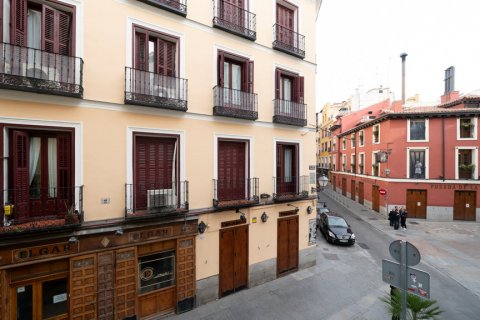 Dzīvoklis pārdošanā Madrid, Spānijā 4 istabas, 156.17 m2 Nr. 108105 - attēls 8