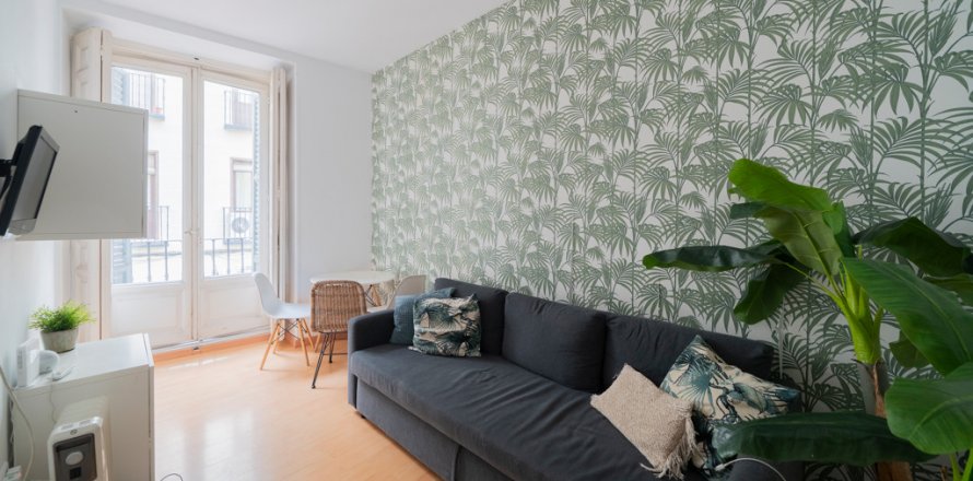 Dzīvoklis Madrid, Spānijā 4 istabas, 156.17 m2 Nr. 108105