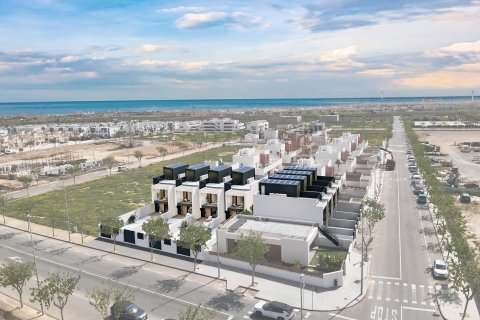 Продажа таухауса в Пилар де ла Орадада, Аликанте, Испания 3 спальни, 121м2 №141794 - фото 2