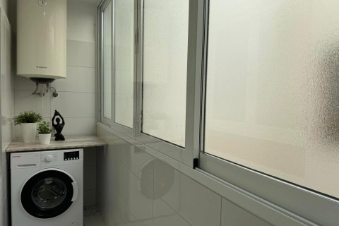 Продажа квартиры в Торревьеха, Аликанте, Испания 4 спальни, 111м2 №144141 - фото 17