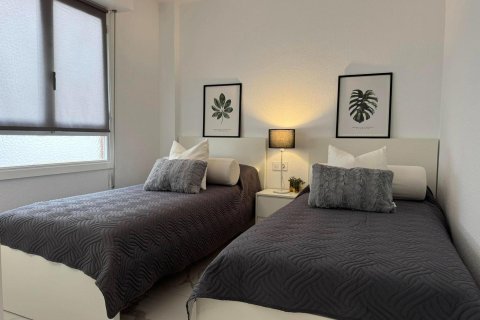 Продажа квартиры в Торревьеха, Аликанте, Испания 4 спальни, 111м2 №144141 - фото 9