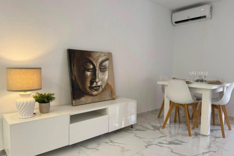 Продажа квартиры в Торревьеха, Аликанте, Испания 4 спальни, 111м2 №144141 - фото 6