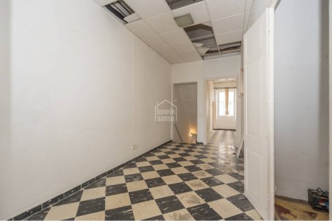 Apartment for sale in Mahon, Menorca, Spain 2 bedrooms, 95 sq.m. No. 149413 - photo 2