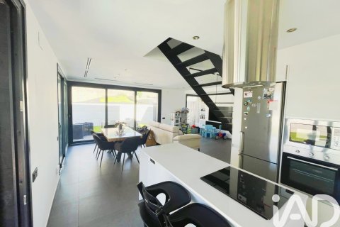 House à vendre à Roda de Berà, Tarragona, Espagne, 3 chambres, 176 m2 No. 173294 - photo 13