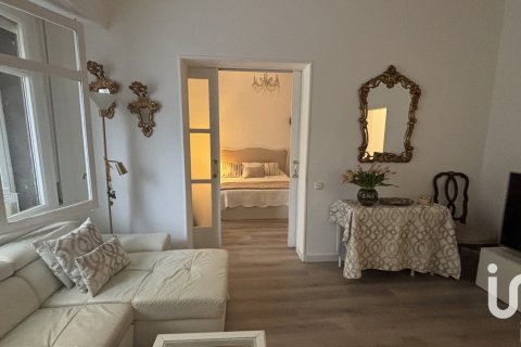 Huoneisto myytävänä Barcelona, Espanja, 4 makuuhuonetta, 112.3 m2 No. 173297 - kuva 26