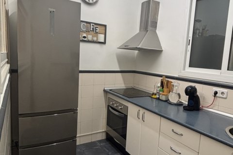 Huoneisto myytävänä Barcelona, Espanja, 4 makuuhuonetta, 112.3 m2 No. 173297 - kuva 5