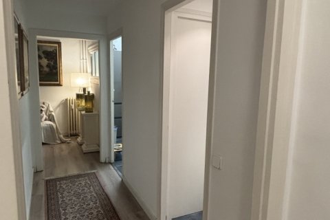 Huoneisto myytävänä Barcelona, Espanja, 4 makuuhuonetta, 112.3 m2 No. 173297 - kuva 14