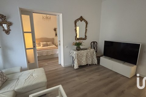 Huoneisto myytävänä Barcelona, Espanja, 4 makuuhuonetta, 112.3 m2 No. 173297 - kuva 24