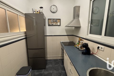 Huoneisto myytävänä Barcelona, Espanja, 4 makuuhuonetta, 112.3 m2 No. 173297 - kuva 6