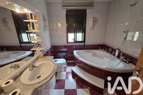 Apartament w Caravaca de la Cruz, Murcia, Hiszpania 6 sypialni, 232 mkw. nr 188359 – zdjęcie 2