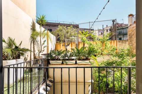 Apartament w Barcelona, Hiszpania 2 sypialnie, 95 mkw. nr 151007 – zdjęcie 27