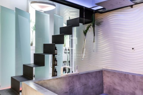 Apartament w Barcelona, Hiszpania 2 sypialnie, 95 mkw. nr 151007 – zdjęcie 23