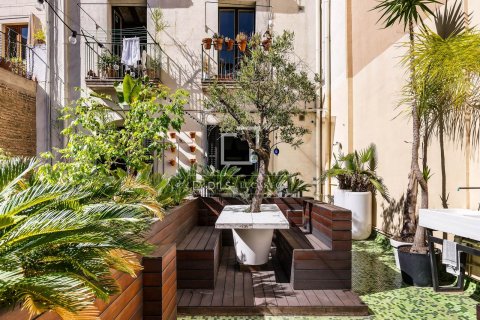 Apartament w Barcelona, Hiszpania 2 sypialnie, 95 mkw. nr 151007