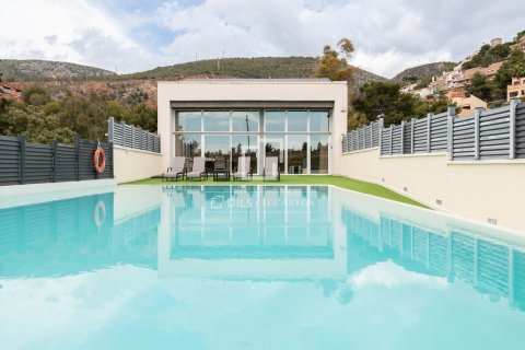 Villa à Castelldefels, Barcelona, Espagne 7 chambres, 496 m2 No. 151008