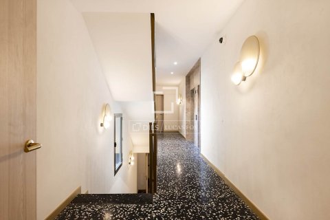 Apartment à louer à Barcelona, Espagne, 2 chambres, 57 m2 No. 151010 - photo 21