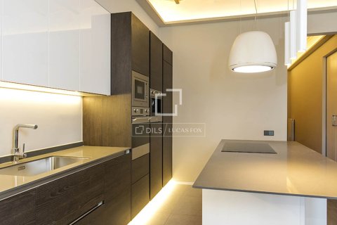 Dzīvoklis īrēšanai Barcelona, Spānijā 3 istabas, 163 m2 Nr. 151013 - attēls 4