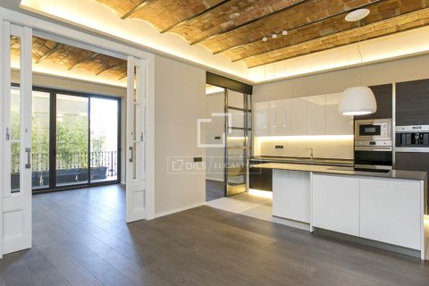 Apartment à Barcelona, Espagne 3 chambres, 163 m2 No. 151013