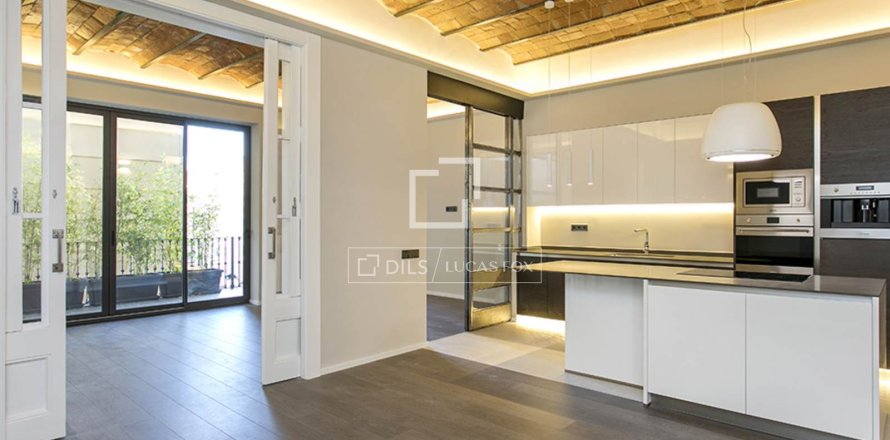 Dzīvoklis Barcelona, Spānijā 3 istabas, 163 m2 Nr. 151013