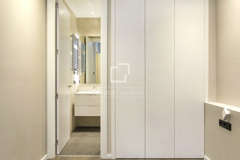 Dzīvoklis īrēšanai Barcelona, Spānijā 3 istabas, 163 m2 Nr. 151013 - attēls 10