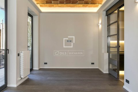 Dzīvoklis īrēšanai Barcelona, Spānijā 3 istabas, 163 m2 Nr. 151013 - attēls 5